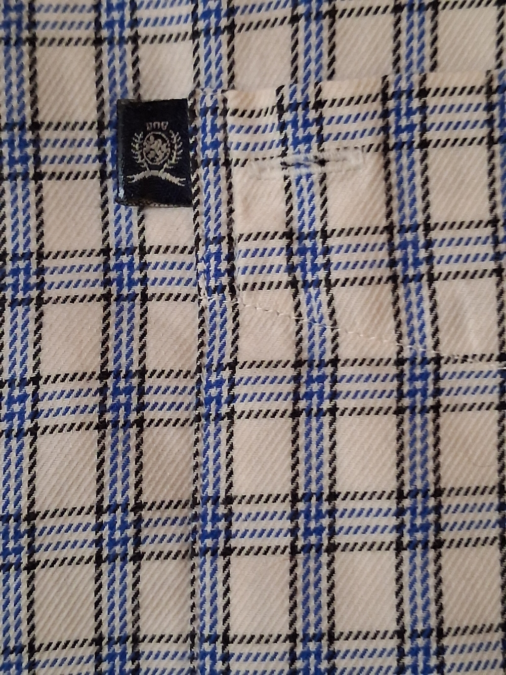 Tommy Hilfiger Classic Blue and White Check Button-Down Shirt - Picture 2 of 5